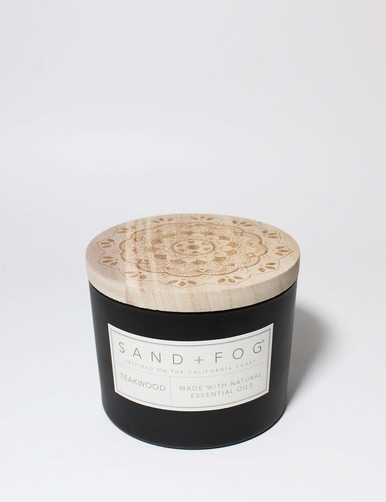 Teakwood 12 Oz Scented Candle