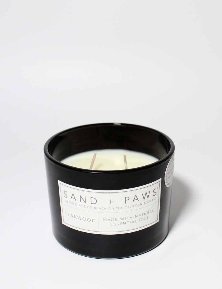 Sand + Paws Teakwood 12 Oz Scented Candle - Image 3