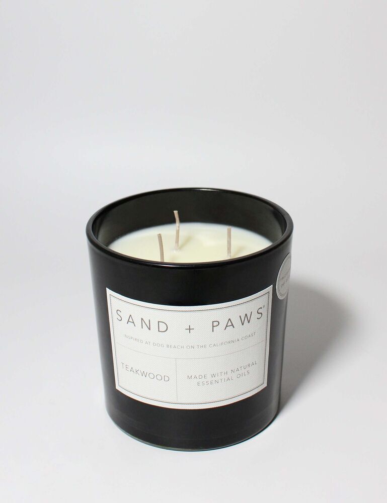 Sand + Paws Teakwood 21 Oz Scented Candle - Image 3