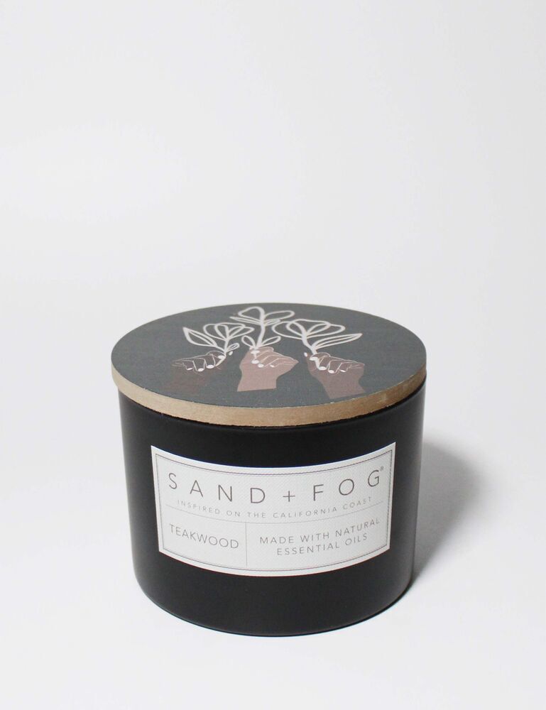Teakwood 12 Oz Scented Candle
