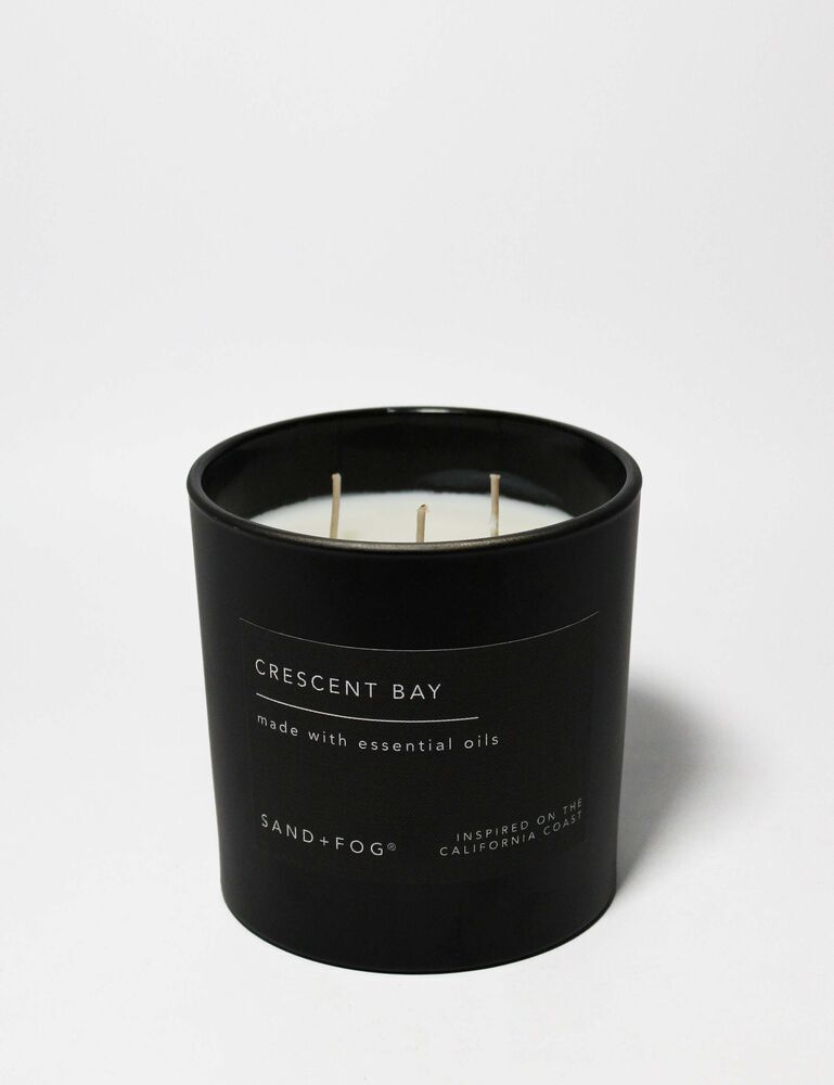 Crescent Bay 21 Oz Scented Candle - Image 3