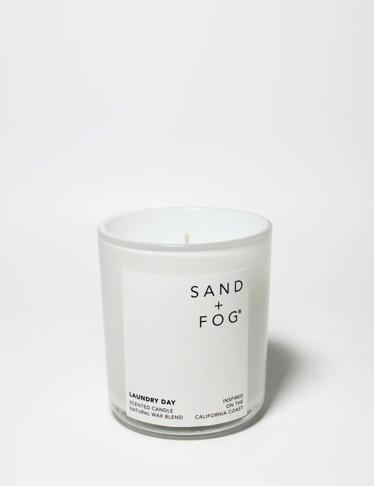 Laundry Day 10 Oz Scented Candle - Image 3