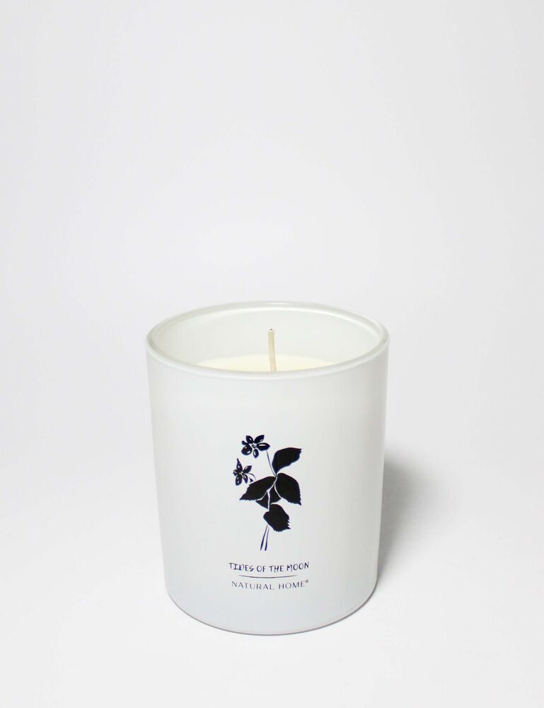 Tides Of The Moon Natural Home 11.5 Oz Scented Candle - Image 3