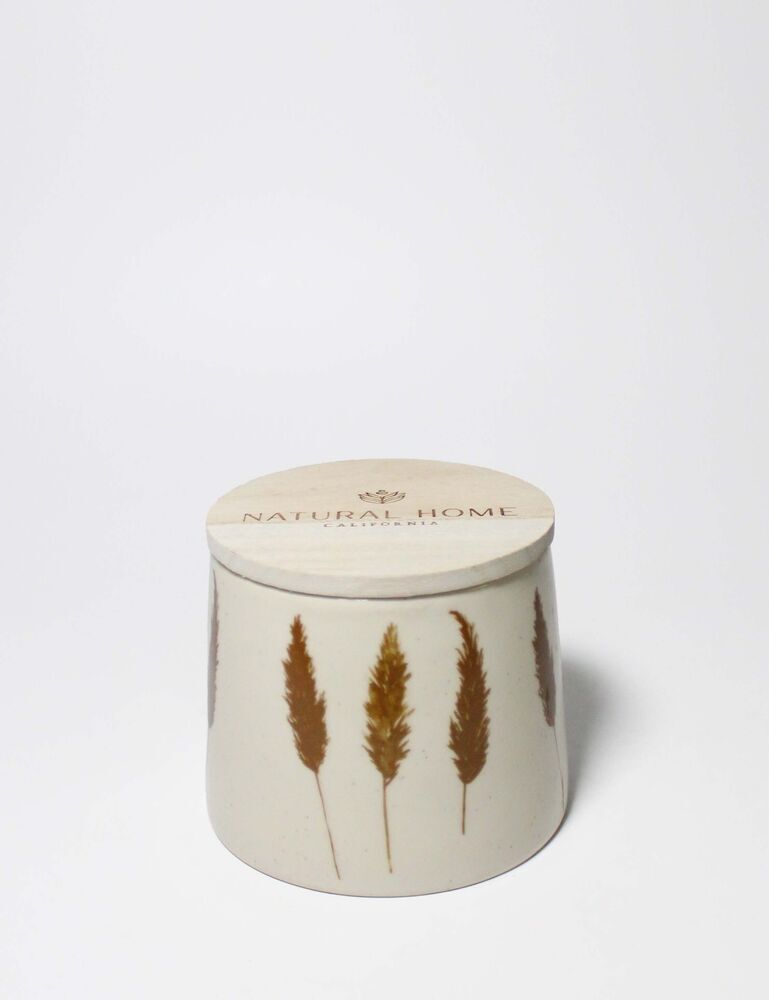 Amber & Fig Natural Home 7 Oz Scented Candle