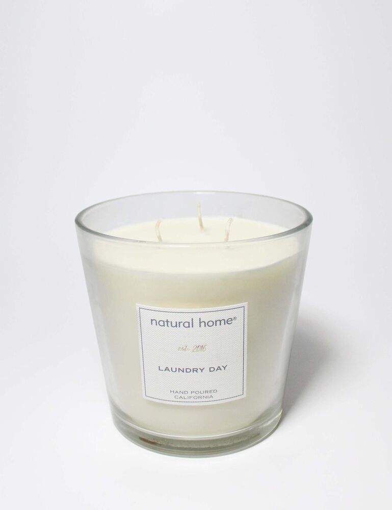 Laundry Day Natural Home 31 Oz Scented Candle - Image 3