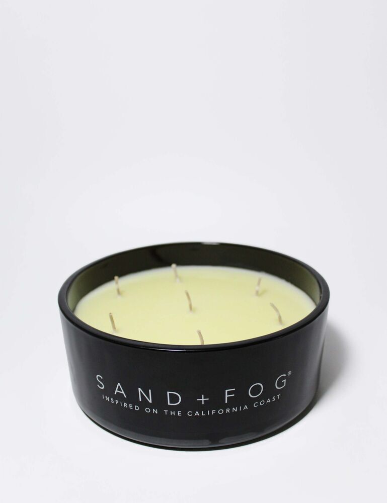 Teakwood 34 Oz Scented Candle - Image 3
