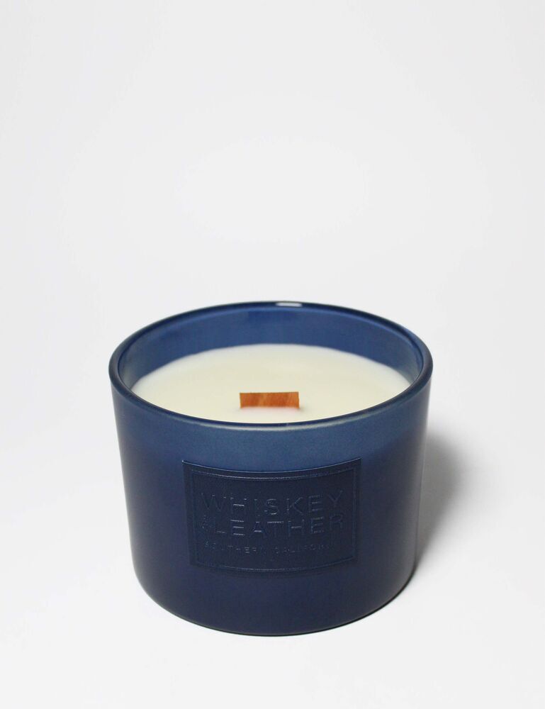 Teakwood 12 Oz Scented Candle - Image 3
