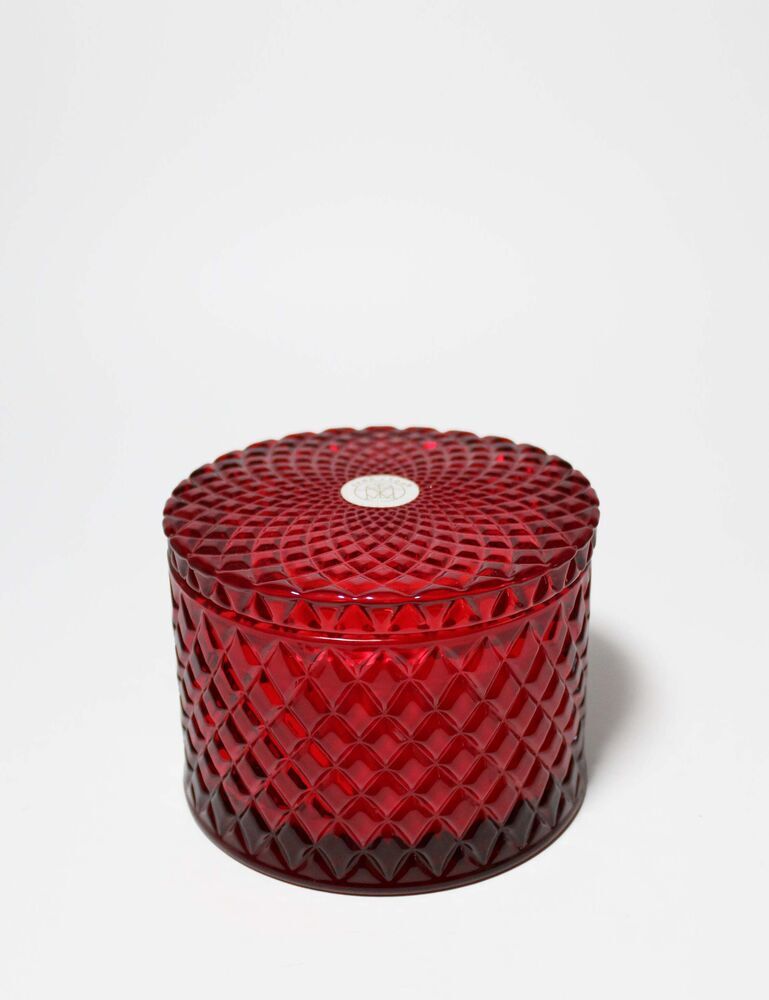 Winter Pine 9.5 Oz Scented Candle