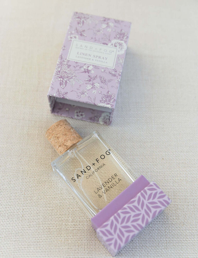 Lavender & Vanilla 95ml Linen Spray - Image 2