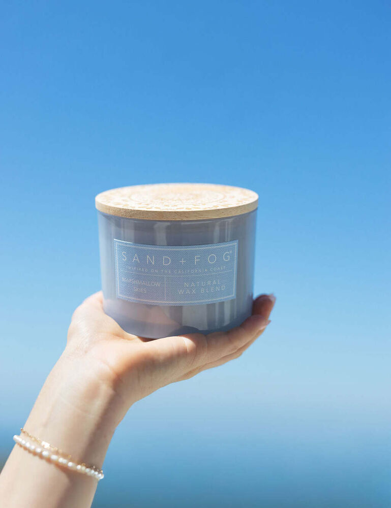Marshmallow Skies 12 Oz Scented Candle - Image 5