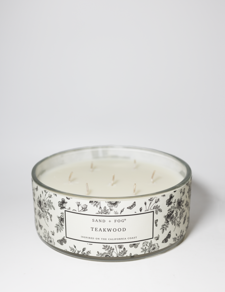 Teakwood 34 Oz Scented Candle - Image 3