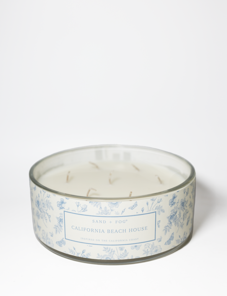 California Beach House 34 Oz Scented Candle - Image 3