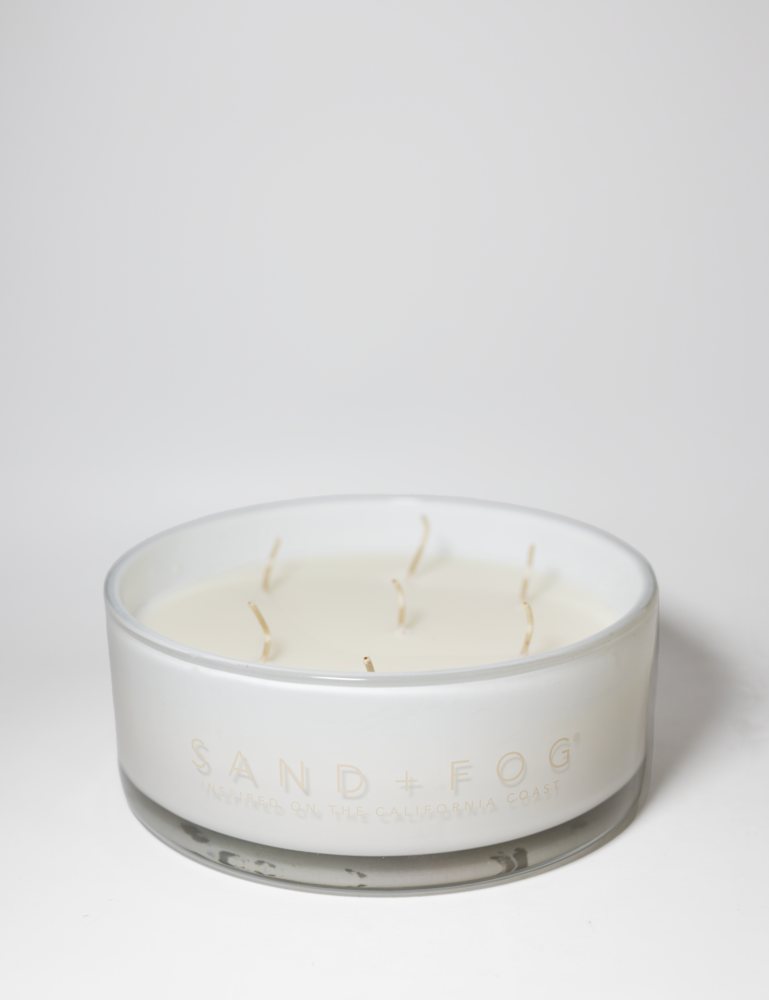 Vanilla Sandalwood 34 Oz Scented Candle - Image 3