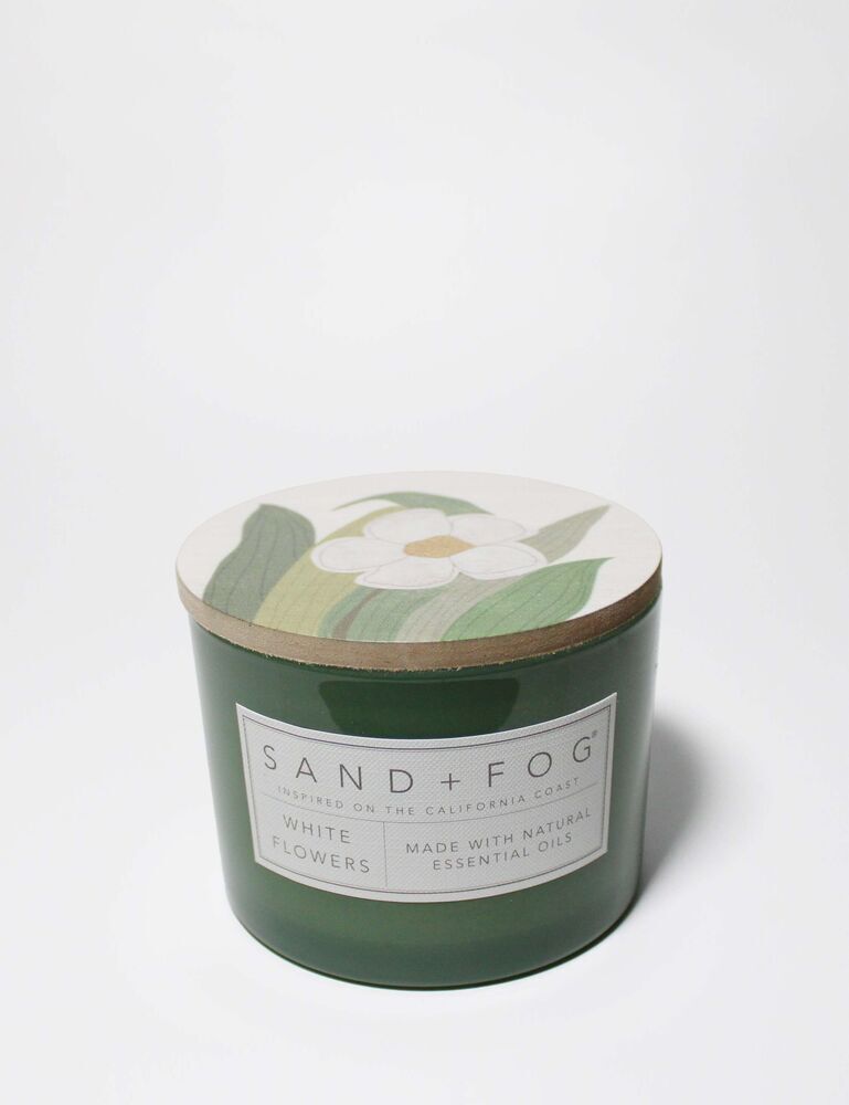 White Flowers 12 Oz Scented Candle
