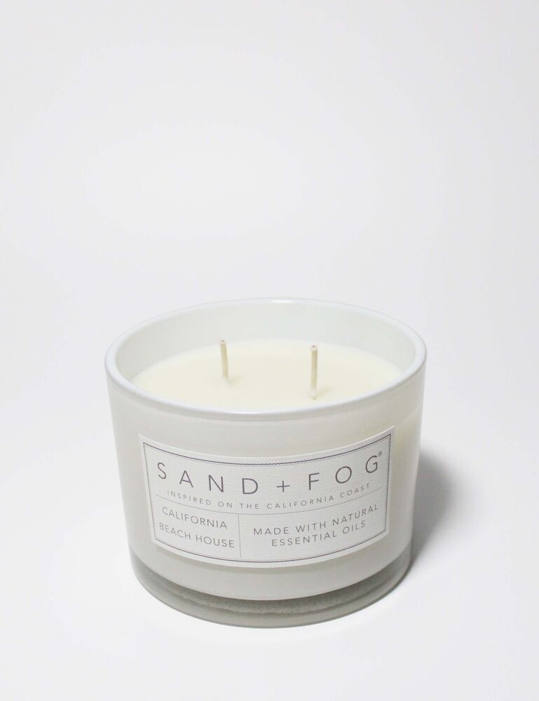California Beach House 12 Oz Scented Candle - Image 3